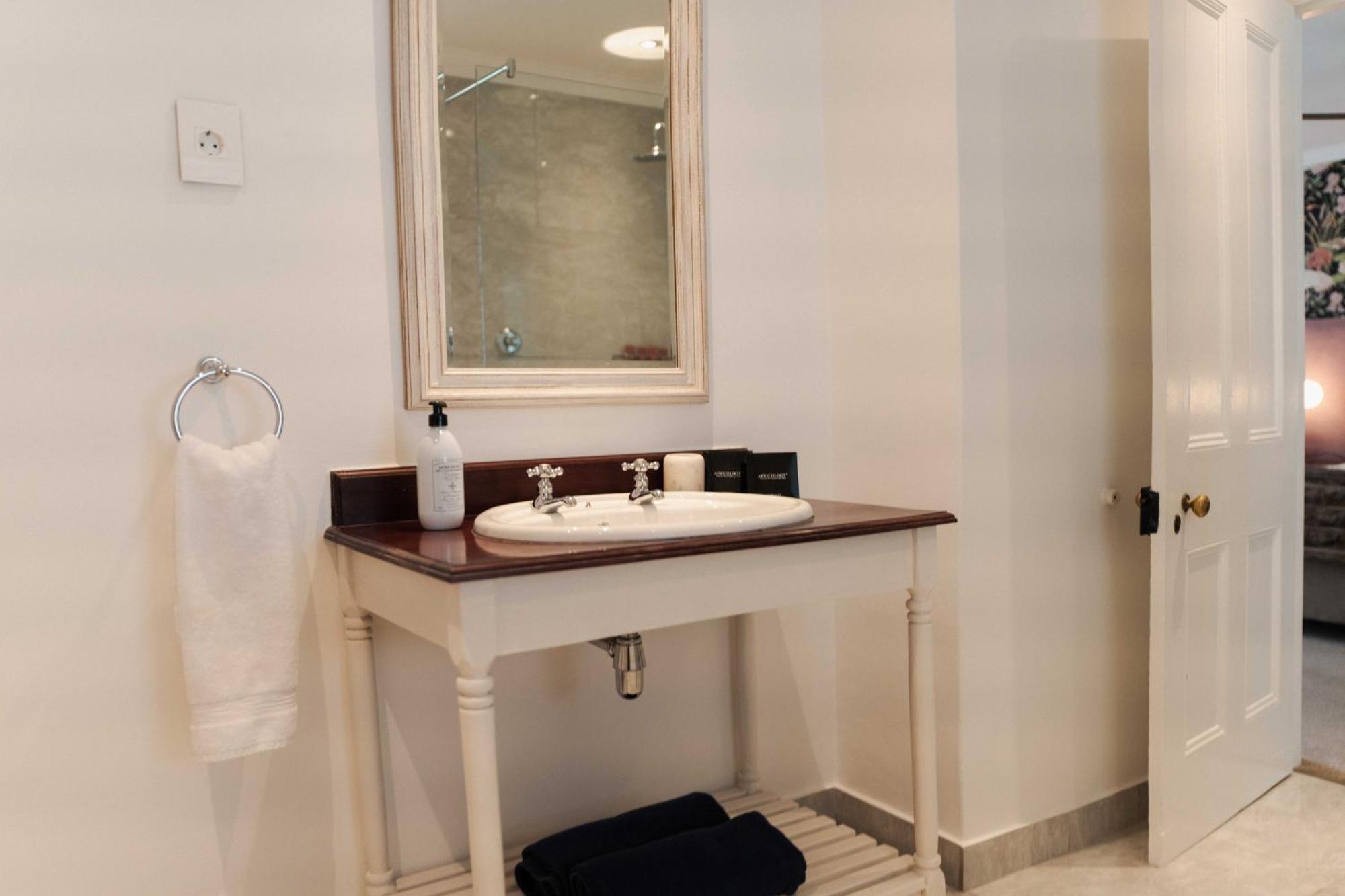 Les Chambres Guest House Franschhoek Buitenkant foto